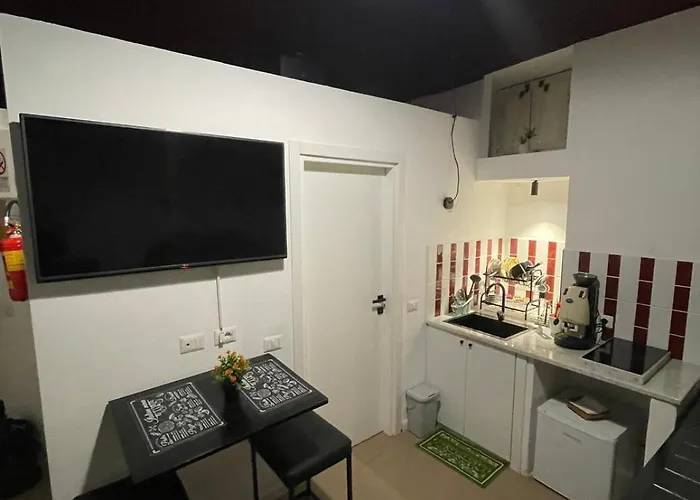 Planet Vesuvio Apartment